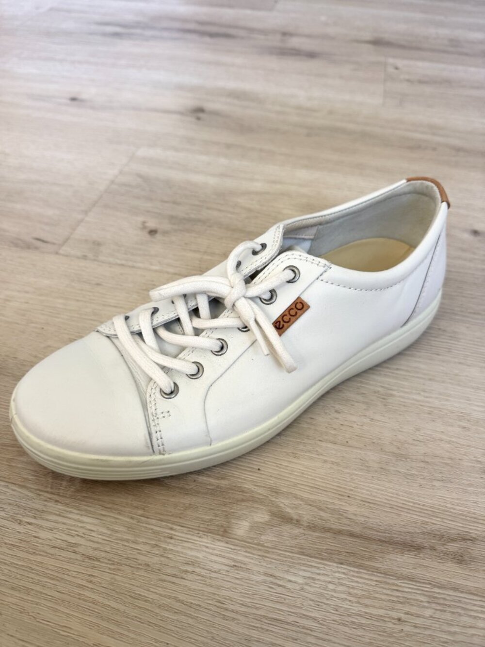 Ecco Soft 7 White Leather Sneaker Shoes White Comfort Size 10 EU 42
